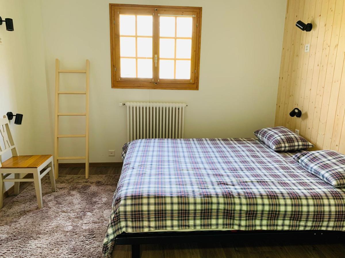 Freeride Hostel 莱斯·克洛塞特斯 外观 照片