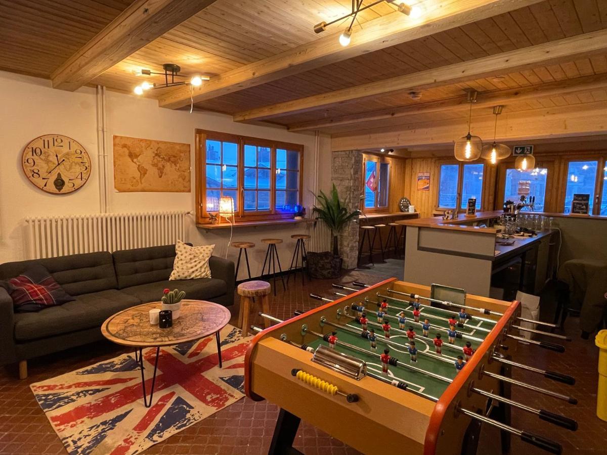 Freeride Hostel 莱斯·克洛塞特斯 外观 照片