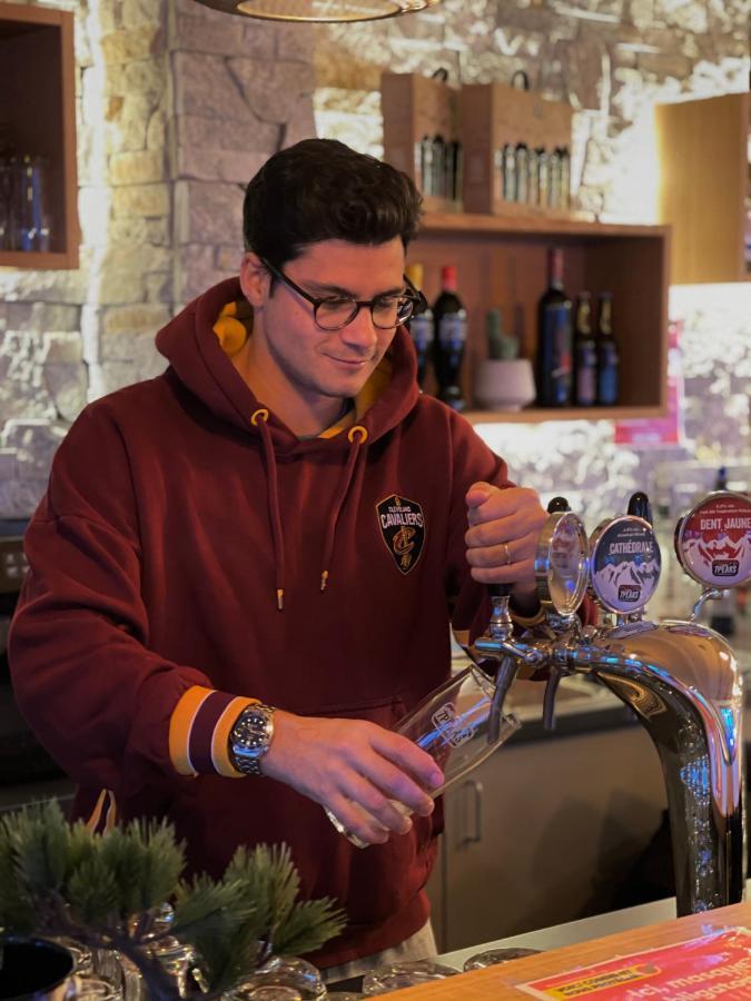 Freeride Hostel 莱斯·克洛塞特斯 外观 照片