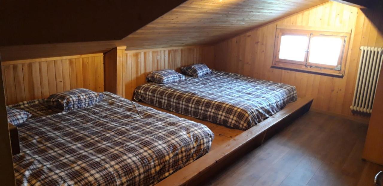 Freeride Hostel 莱斯·克洛塞特斯 外观 照片